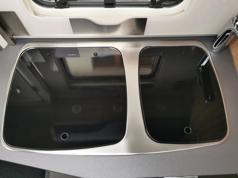 Schutzfolie für Glasabdeckung der Küche bei Hymer ML-T Exsis Modern Comfort WOLFWAX